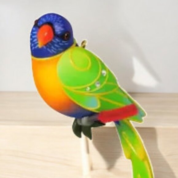 2024 Hallmark Keepsake ornament, Rainbow Lorikeet, KOC Exclusive, New - Picture 8 of 8